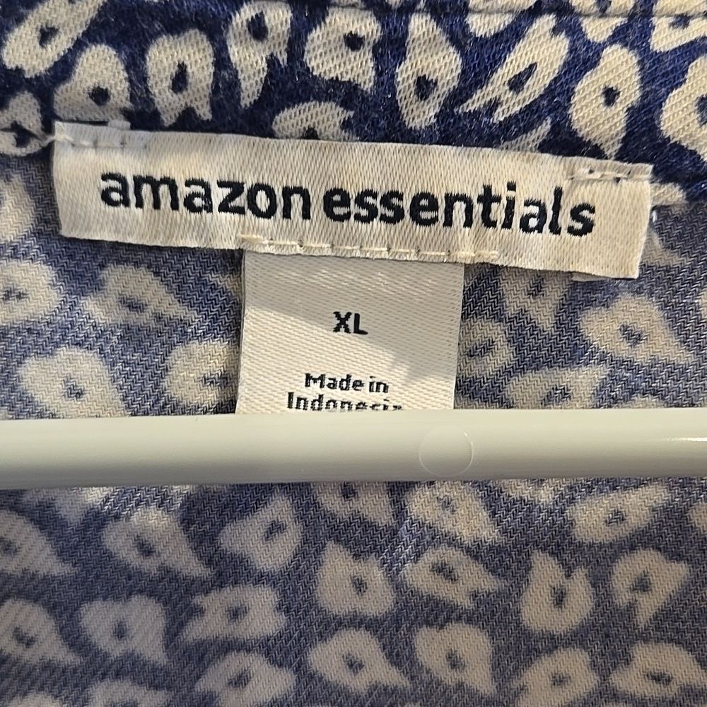XL Amazon Essentials Womens 3/4 Sleeve Button Popover Shirt Loose-Fit V-Neck Top - Picture 5 of 16